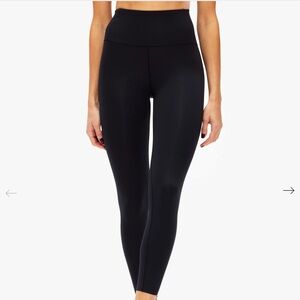 Vuori evolve, high-rise black leg size small